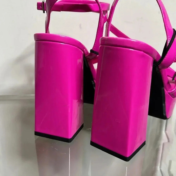 ZARA STRAPPY CHUNKY PLATFORM HEELED SANDALS - Picture 9 of 13